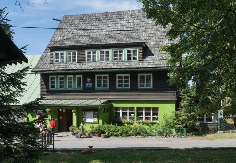 schronisko pptk jagodna