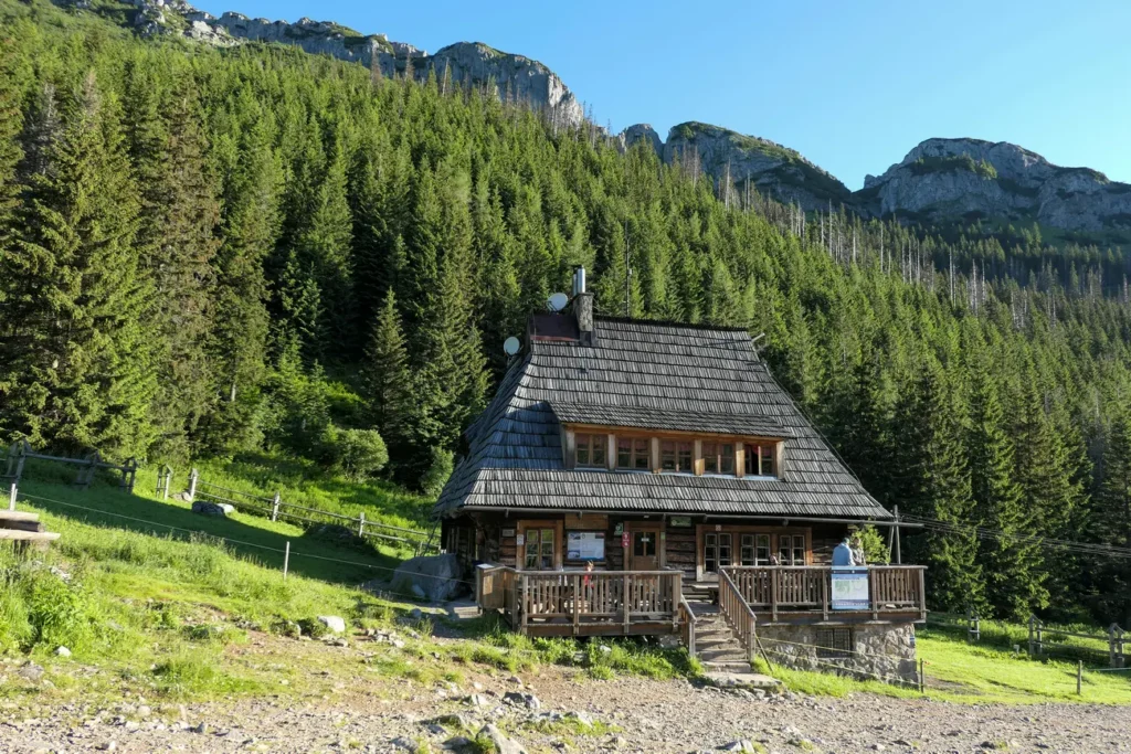 schronisko hala kondratowa