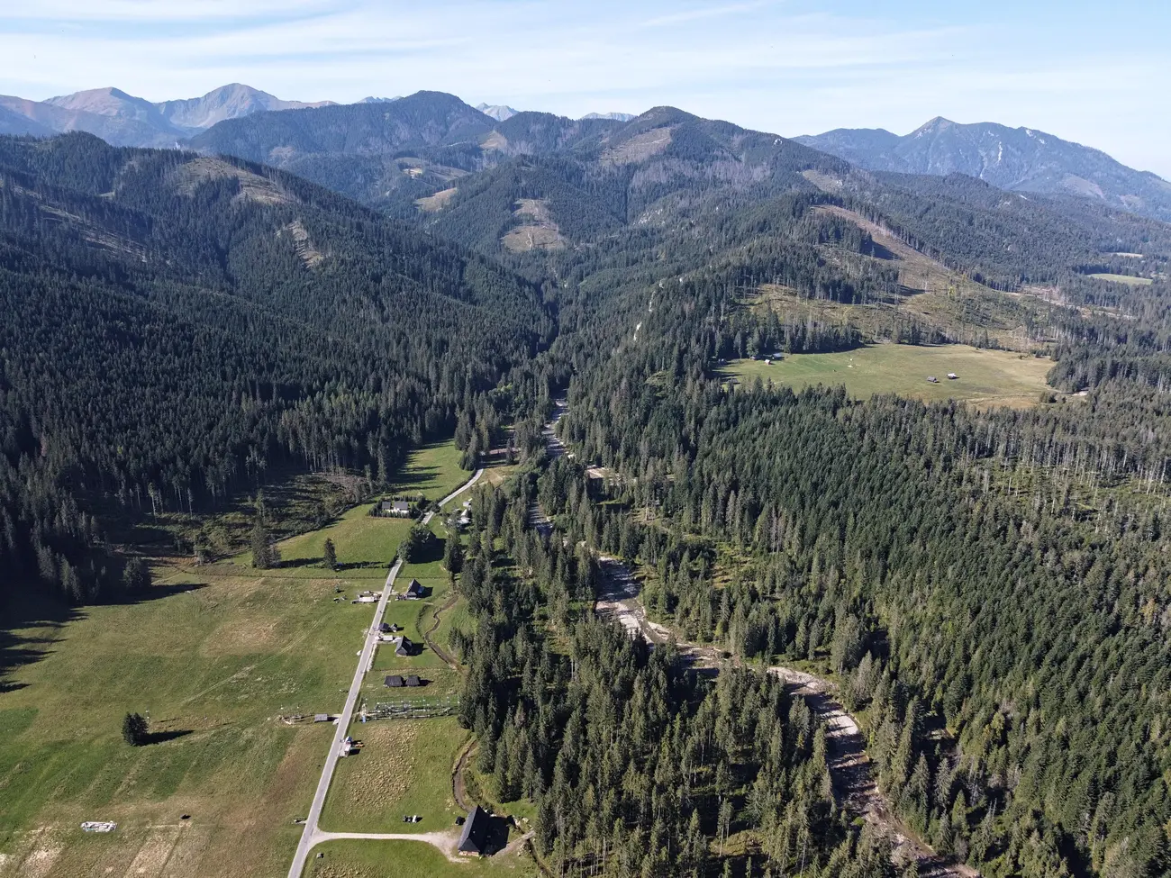 Tatry Dolina Chocholowska dron 1
